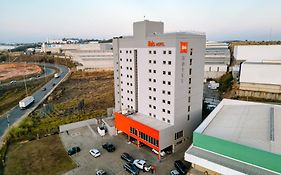 Ibis Contagem Ceasa